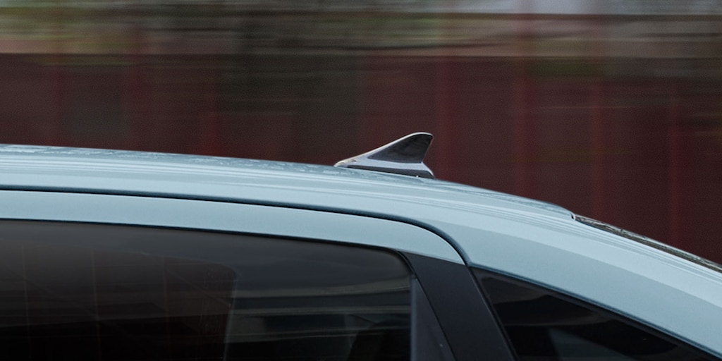Antena aleta de tiburón negro brillante  para el nuevo Chevrolet Aveo 2025